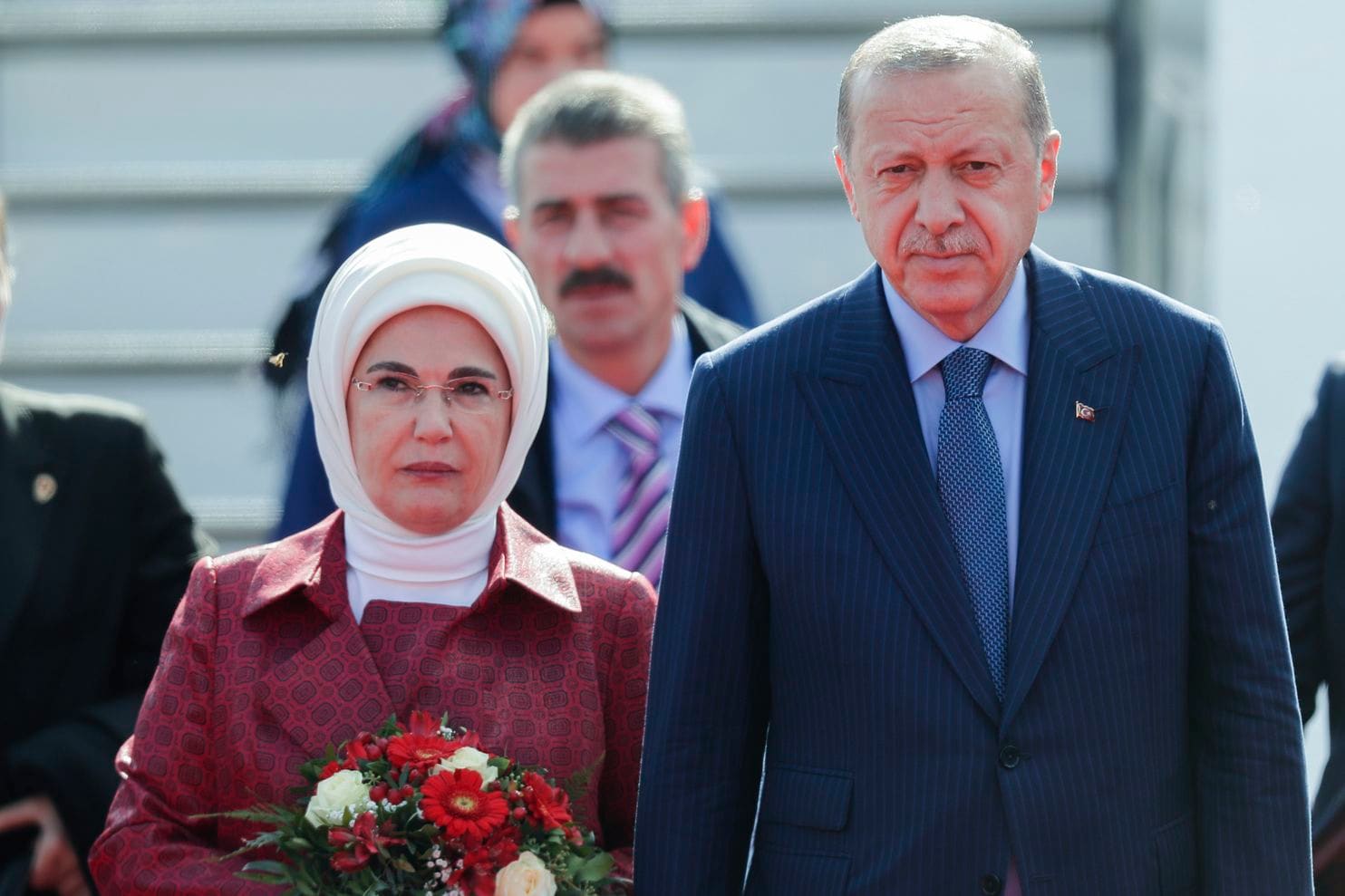 Ο Δημοσθένης Δαββέτας εντοπίζει την αχίλλειο πτέρνα του Ταγίπ Ερντογάν στην οικονομία. Η οπισθοδρόμηση είναι μπροστά και όπως φαίνεται χαλά τα σχέδια του “Σουλτάνου” να επιβάλλει στην Τουρκία, την Ισλαμική Δημοκρατορία. new deal