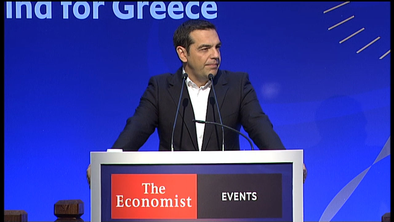 Ο Θανάσης Κ. αποδεικνύει πως ο Τσίπρας σκότωσε την οικονομία. Προς τούτο χρησιμοποιεί την πρόσφατη έκθεση του ΟΟΣΑ. Οι αριθμοί είναι αμείλικτοι. Όπως και οι συγκρίσεις. Αλέξης Τσίπρας και Αντώνης Σαμαράς στο μικροσκόπιο. new deal